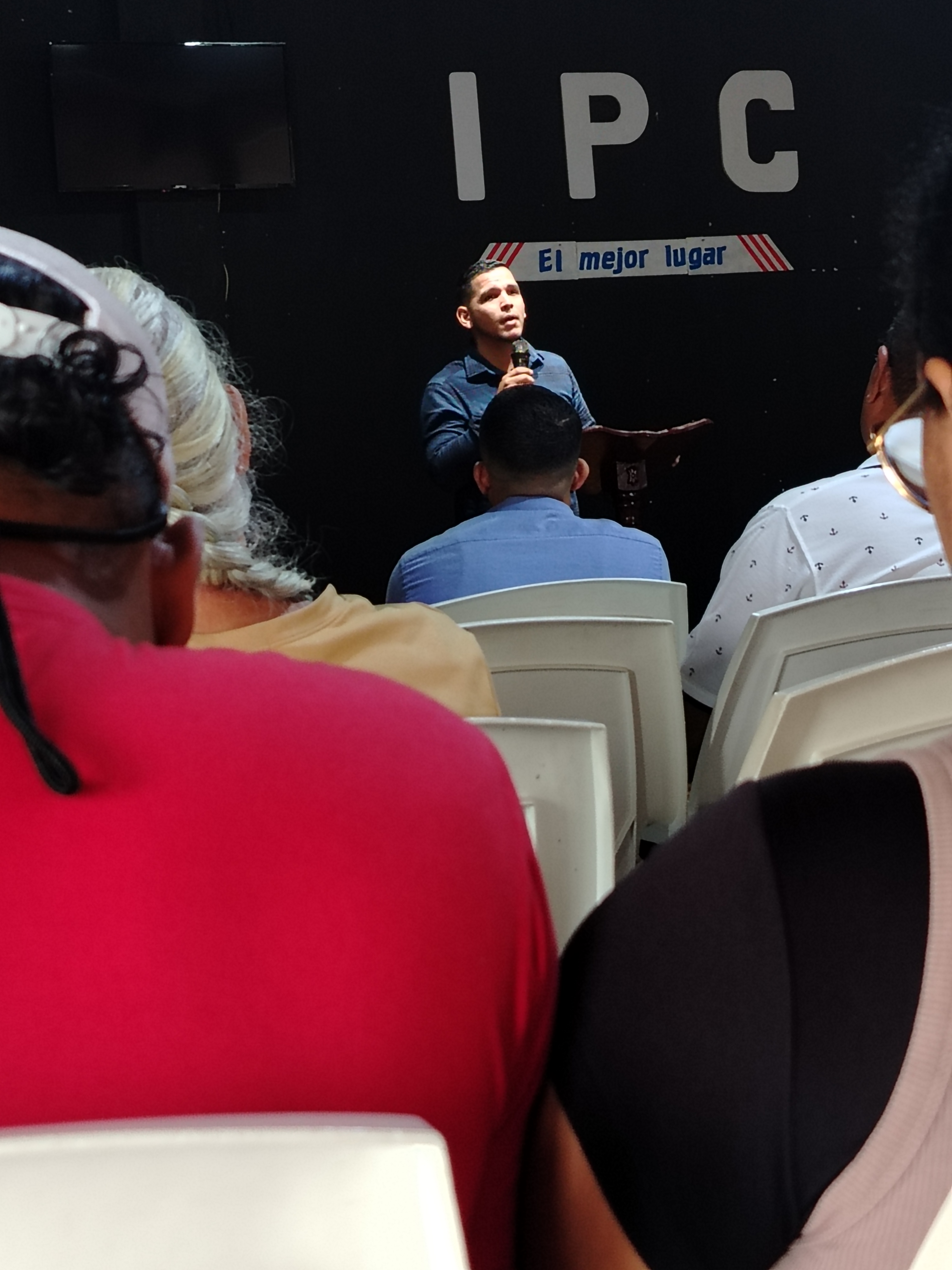 Hay que tener dominio propio con las cosas más insignificantes. Dios hace las cosas de manera perfecta. Hay una vida después de la muerte, esa es la esperanza que tenemos los hijos de Dios. ¿ Estamos preparados para irnos con el Señor en este momento? Dios te tiene con vida, pero para qué?